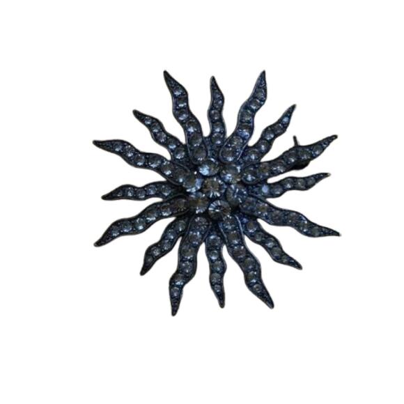 JACQUELINE KENNEDY Sunburst Brooch with Crystals Repro, Same look for Less - Picture 3 of 9